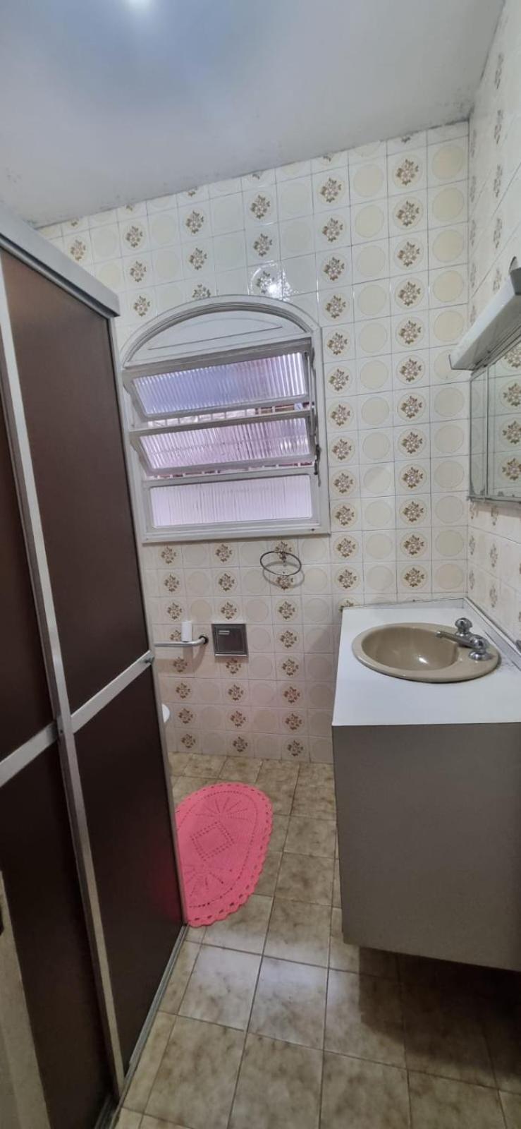 Casa Na Asturias Guaruja